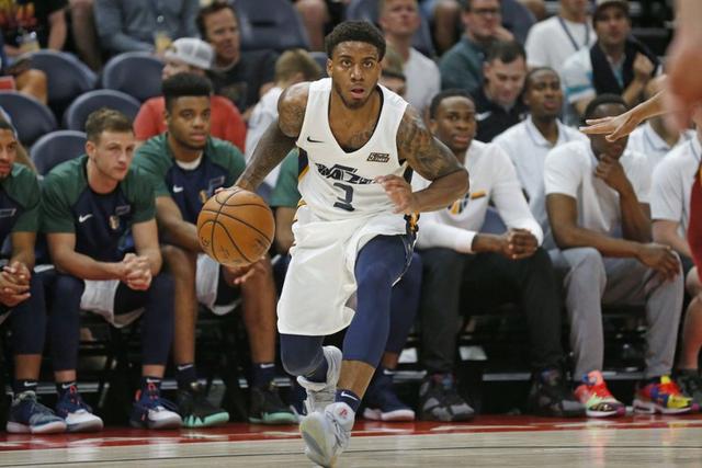 解说:李凯尔不适合中国队 但敬佩他的职业精神